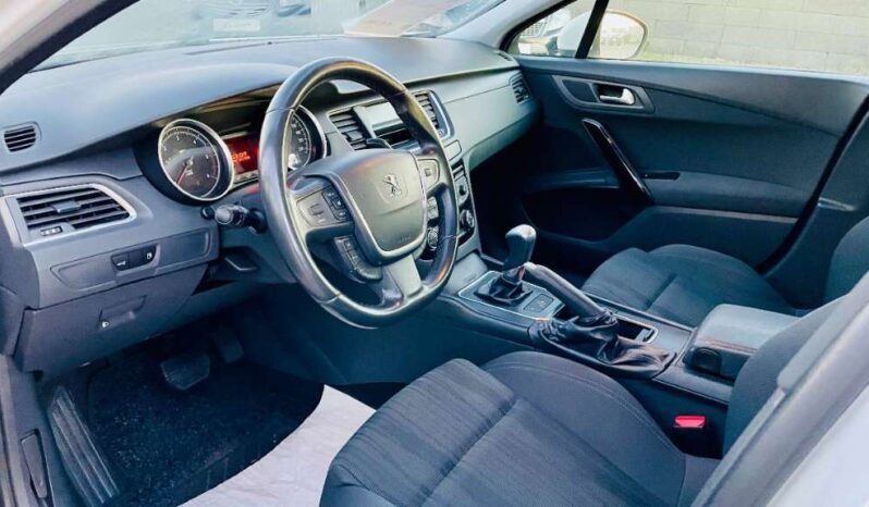 
								Peugeot 508 SW 1,6 e-HDI full									