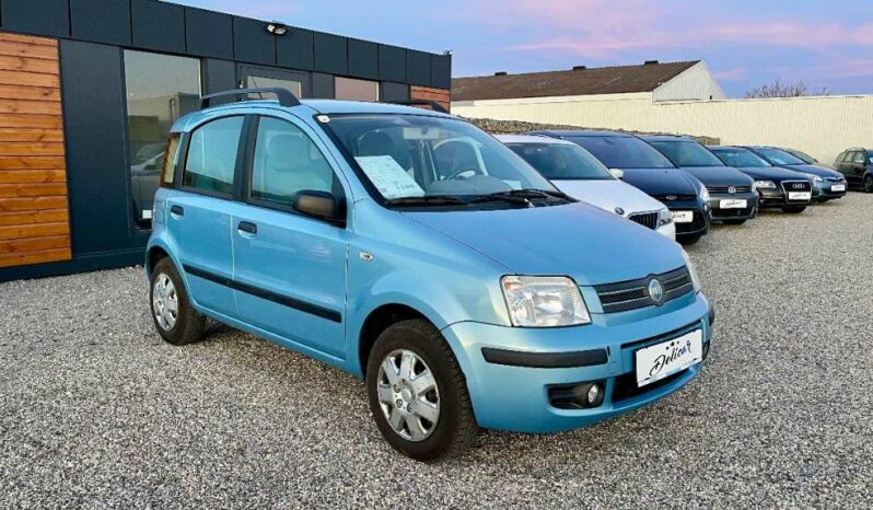 
								Fiat Panda full									