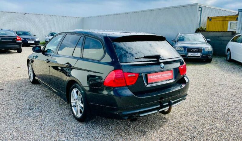 
								BMW 3er-Reihe 318i Touring full									