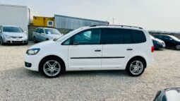 
										VW Touran 1.6 TDI Highline full									