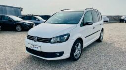 
										VW Touran 1.6 TDI Highline full									