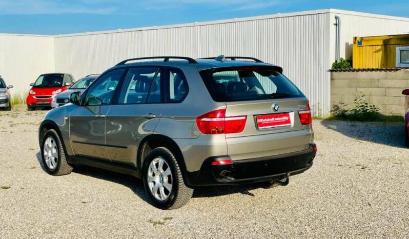 
								BMW X5 3,0d Österreich-Paket full									