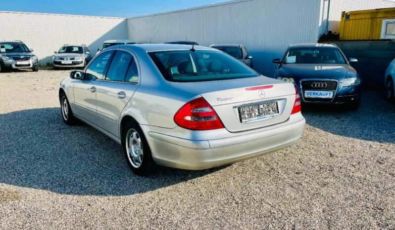 
								Mercedes-Benz E 220 CDI Classic full									