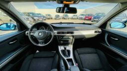 
										BMW 3er-Reihe ARBÖ Pickerl 08.2025 mit Überzug 318i Österreich-Paket full									