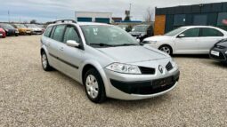 
										Renault Mégane Grandtour 1.5 dCi full									