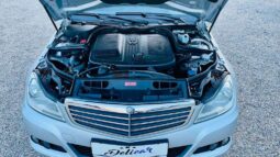 
										Mercedes-Benz C-Klasse C 200 T CDI full									