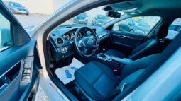 
										Mercedes-Benz C-Klasse C 200 T CDI full									