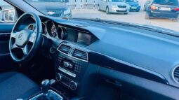 
										Mercedes-Benz C-Klasse C 200 T CDI full									