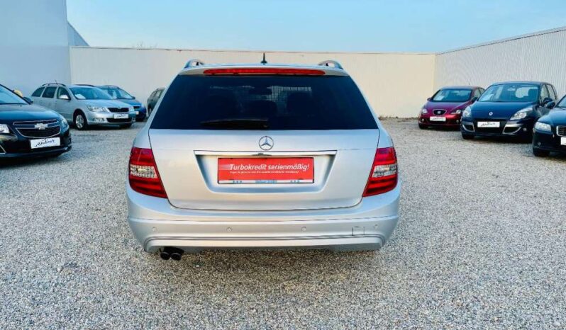 
								Mercedes-Benz C-Klasse C 200 T CDI full									