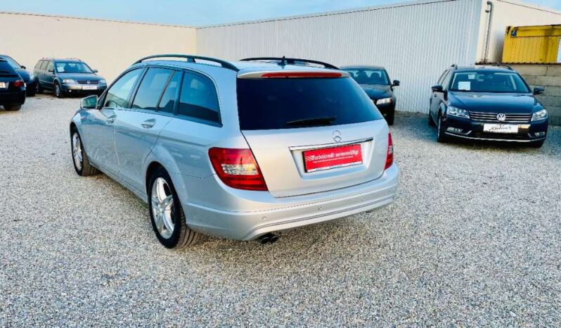 
								Mercedes-Benz C-Klasse C 200 T CDI full									