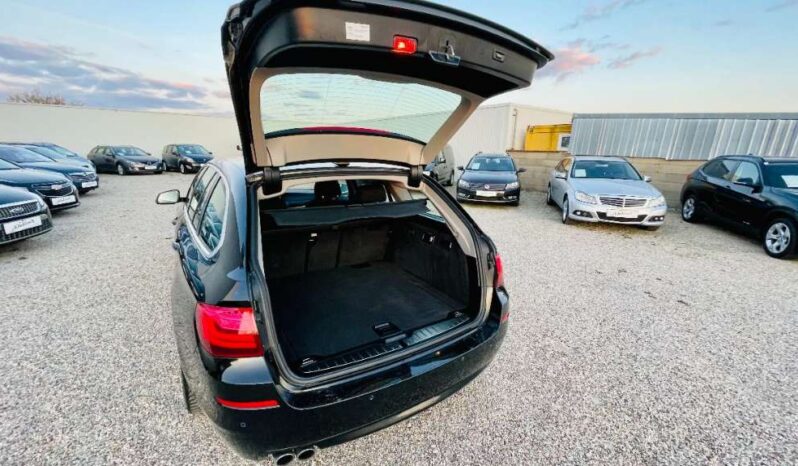 
								BMW 5er-Reihe 520d full									