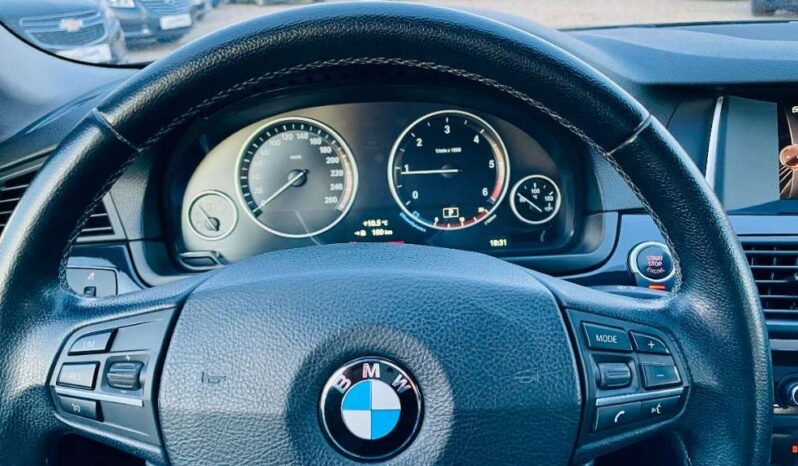
								BMW 5er-Reihe 520d full									