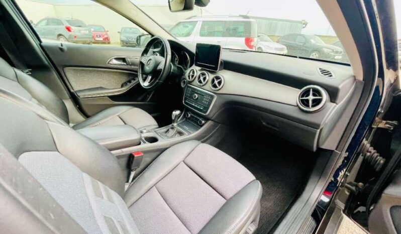 
								Mercedes-Benz GLA-Klasse ÖAMTC Pickerl full									