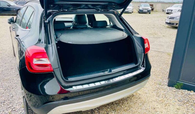 
								Mercedes-Benz GLA-Klasse ÖAMTC Pickerl full									
