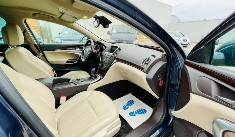 
								Opel Insignia ST 2,0 Cosmo CDTI full									