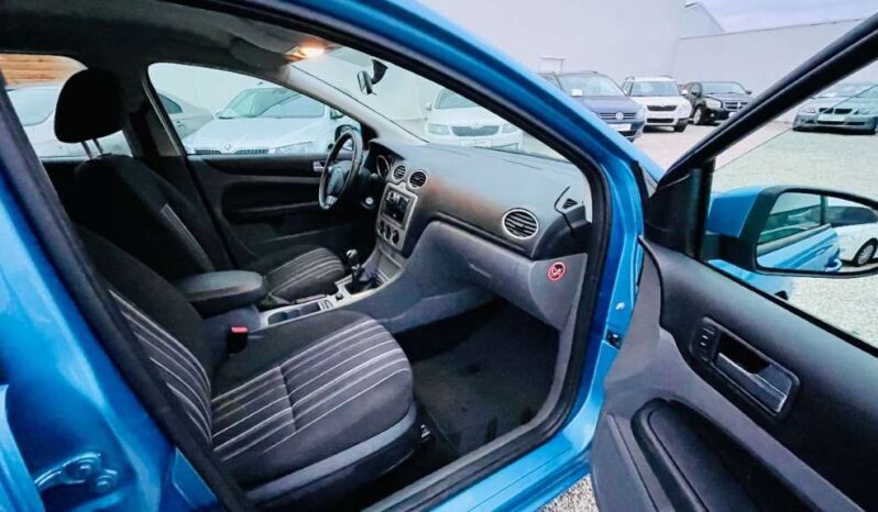 
								Ford Focus ARBÖ Pickerl full									