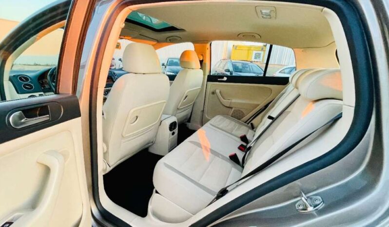
								VW Golf Plus Sky Automatik Limousine full									