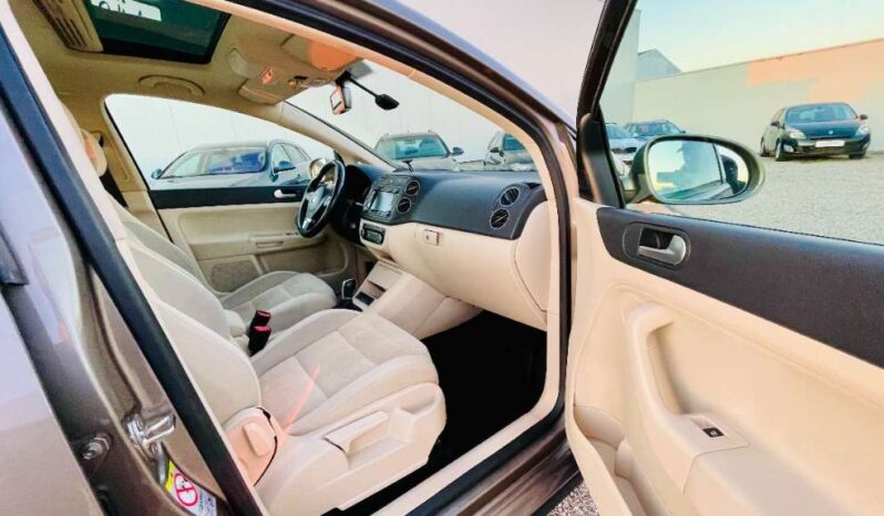 
								VW Golf Plus Sky Automatik Limousine full									