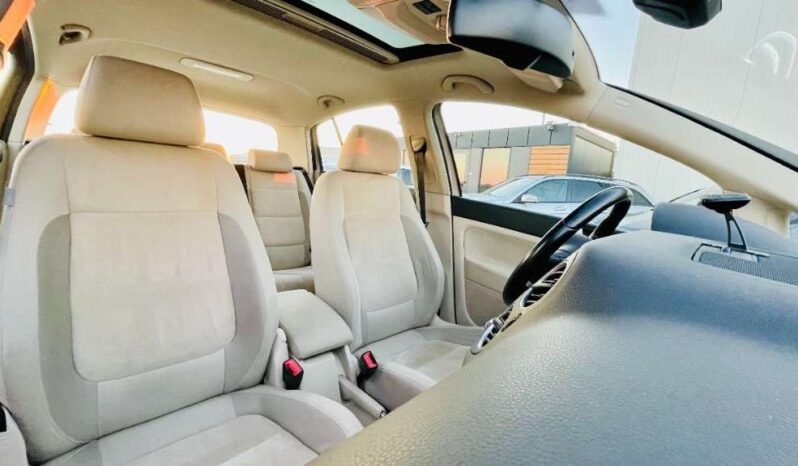 
								VW Golf Plus Sky Automatik Limousine full									