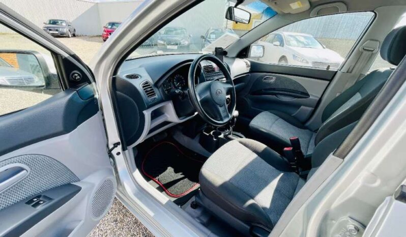 
								KIA Picanto 1,1i Cool Automatik full									