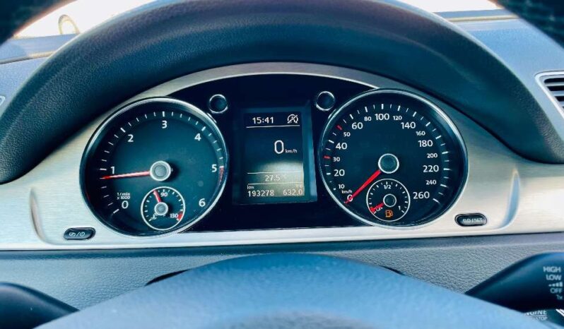 
								VW Passat Panorama Sky TDI 4Motion full									