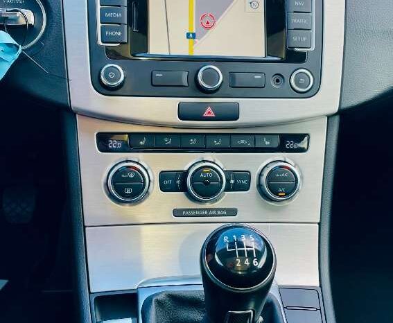 
								VW Passat Panorama Sky TDI 4Motion full									