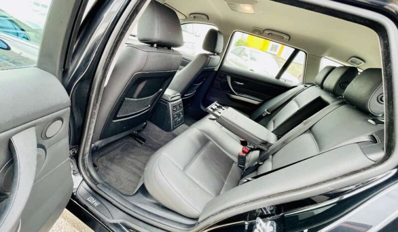 
								BMW 3er-Reihe Sitzheizung, Navi, Leder sitze full									