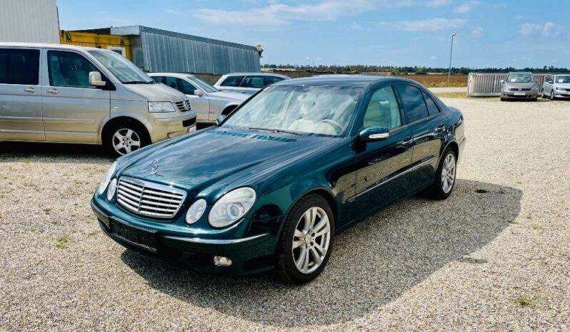 
								Mercedes-Benz E-Klasse E 220 Classic CDI Limousine full									