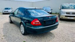 
										Mercedes-Benz E-Klasse E 220 Classic CDI Limousine full									