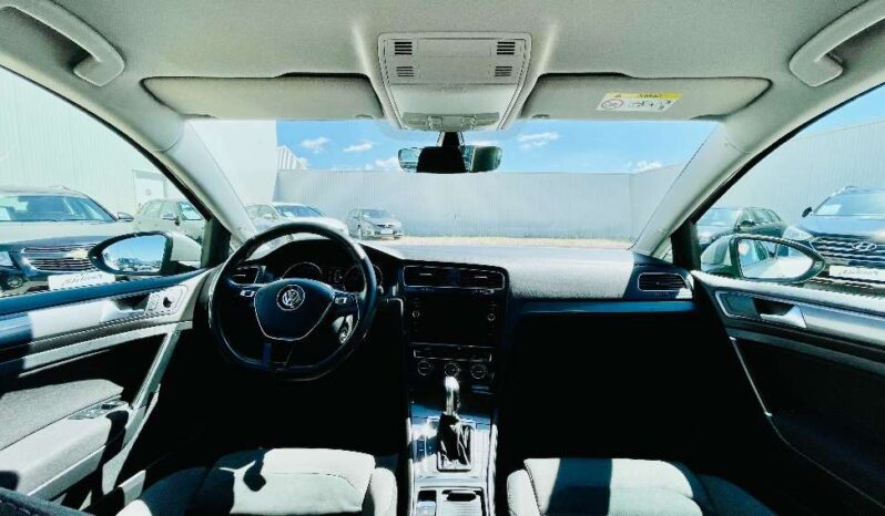 VW Golf Comfortline Automatik Navi full