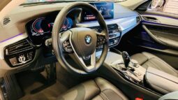 
										BMW 5er-Reihe Sitz Belüftung, Head-up Virtual Cockpit, 19zoll 540d 48 V Touring xDrive Aut. full									