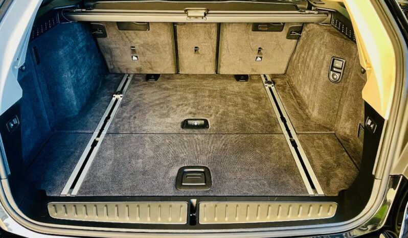 
								BMW 5er-Reihe Sitz Belüftung, Head-up Virtual Cockpit, 19zoll 540d 48 V Touring xDrive Aut. full									