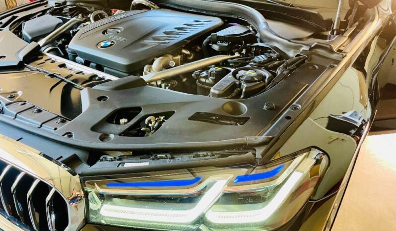 
								BMW 5er-Reihe Sitz Belüftung, Head-up Virtual Cockpit, 19zoll 540d 48 V Touring xDrive Aut. full									