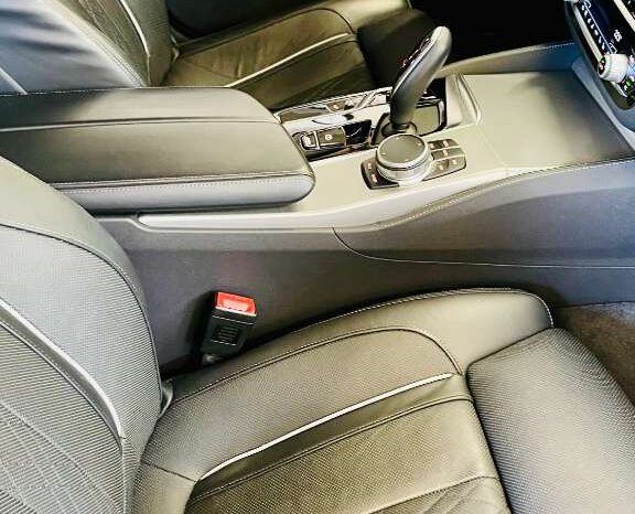 
								BMW 5er-Reihe Sitz Belüftung, Head-up Virtual Cockpit, 19zoll 540d 48 V Touring xDrive Aut. full									