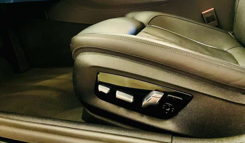 
								BMW 5er-Reihe Sitz Belüftung, Head-up Virtual Cockpit, 19zoll 540d 48 V Touring xDrive Aut. full									