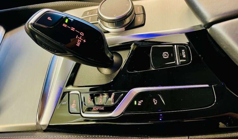 
								BMW 5er-Reihe Sitz Belüftung, Head-up Virtual Cockpit, 19zoll 540d 48 V Touring xDrive Aut. full									