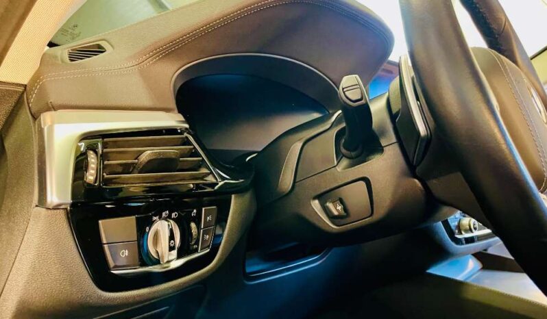 
								BMW 5er-Reihe Sitz Belüftung, Head-up Virtual Cockpit, 19zoll 540d 48 V Touring xDrive Aut. full									