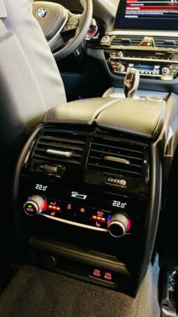 
										BMW 5er-Reihe Sitz Belüftung, Head-up Virtual Cockpit, 19zoll 540d 48 V Touring xDrive Aut. full									