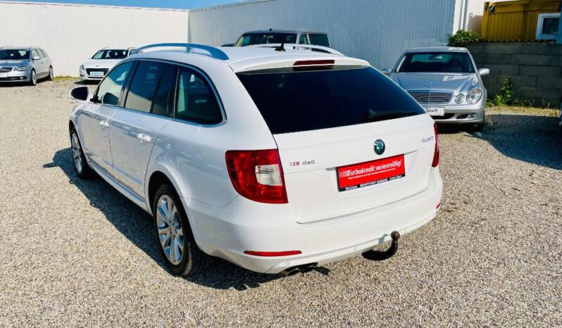Skoda Superb Combi 4×4 Ambition 2,0 TDI CR full
