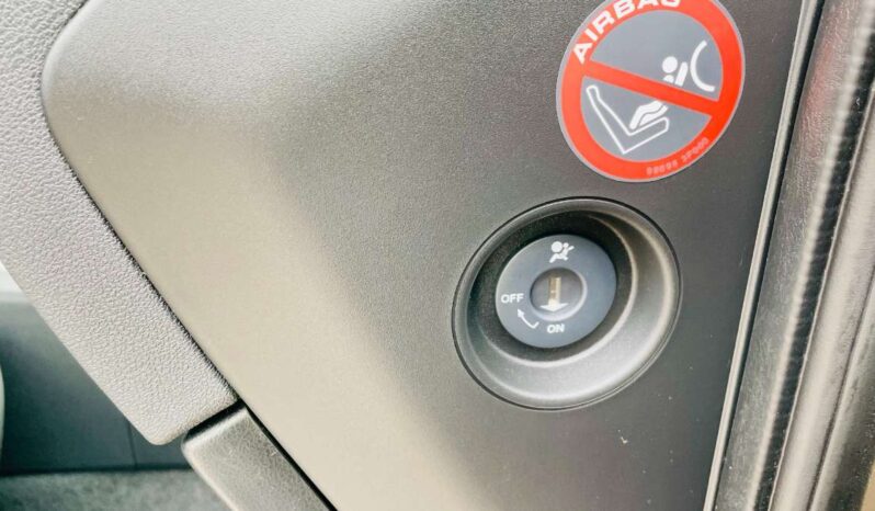 Nissan Qashqai ARBÖ Überprüfung 08.2026 Service Heft full