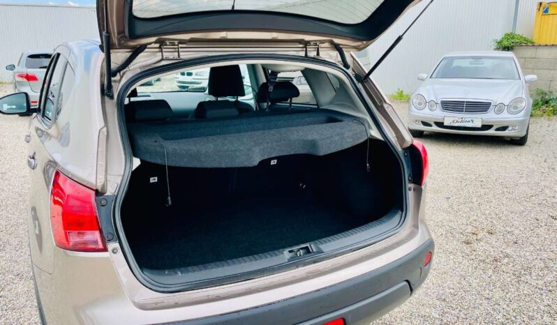 Nissan Qashqai ARBÖ Überprüfung 08.2026 Service Heft full