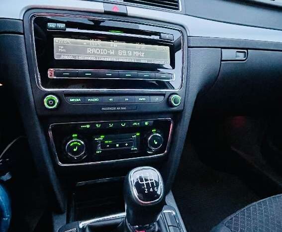 Skoda Superb Erstbesitz ARBÖ Pickerl full