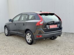 
										Volvo XC60 2.4 D5 Kinetic AWD full									