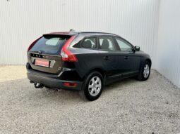 
										Volvo XC60 2.4 D5 Kinetic AWD full									