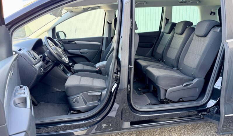 
								Volkswagen Sharan 2.0 TDI Comfortline BlueMotion full									