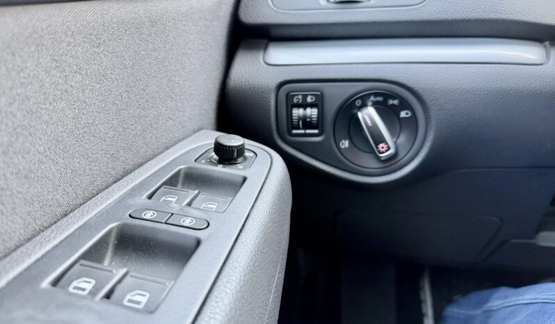 
								Volkswagen Sharan 2.0 TDI Comfortline BlueMotion full									