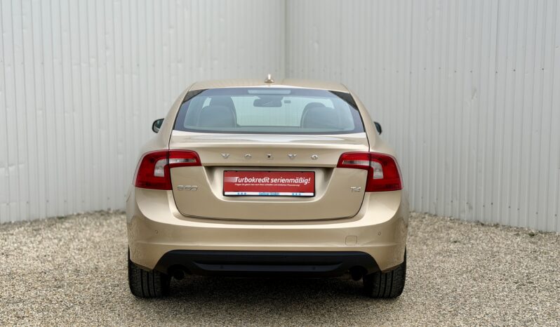 
								Volvo S60 1.6 T4 Summum full									