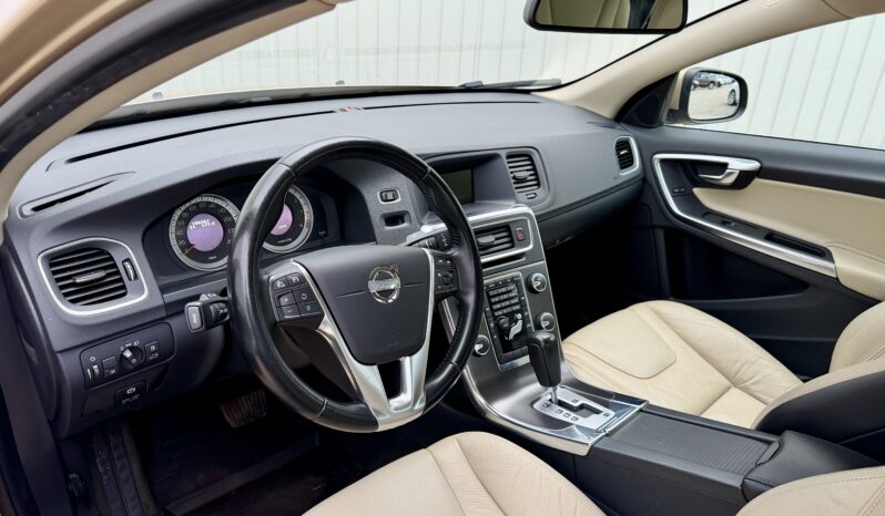 
								Volvo S60 1.6 T4 Summum full									