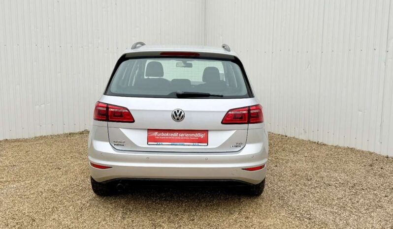 
								VW Golf Sportsvan Highline full									