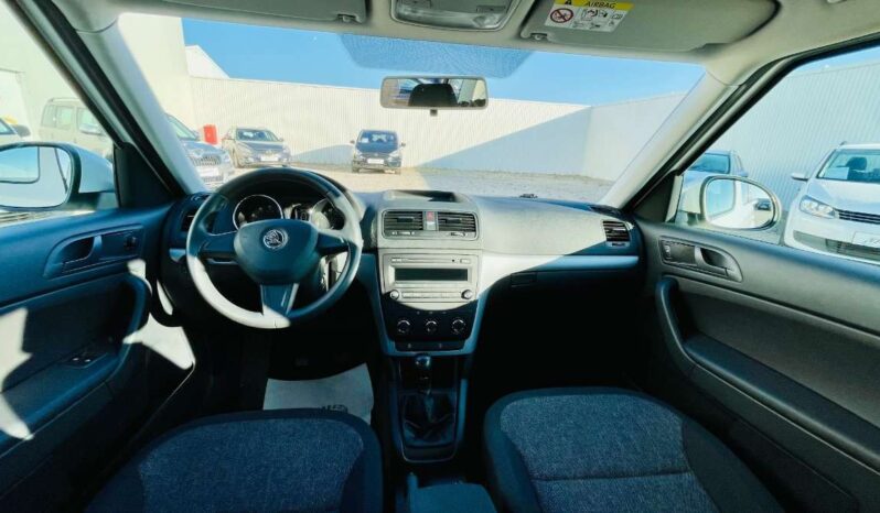 
								Skoda Yeti  TSI Active full									